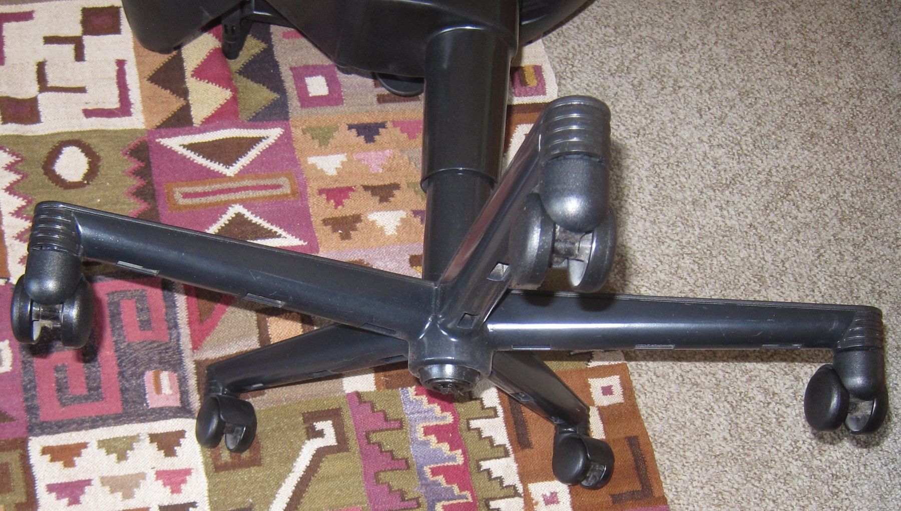 Sedie: Chaise de bureau – Usato da La Tour-de-Peilz venduto da amjust 1