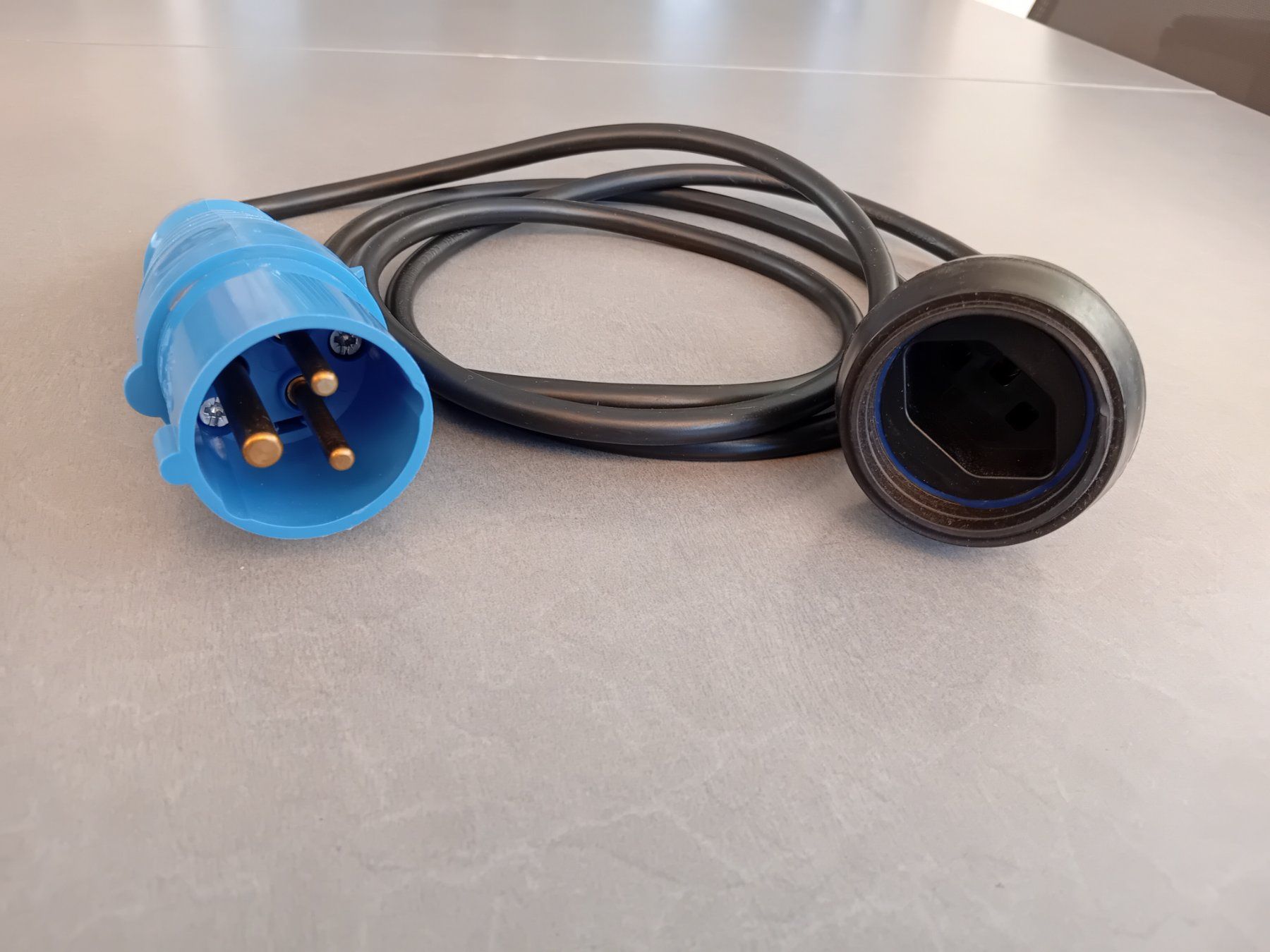 Kabel: Verbindungskabel Camping – Gebraucht aus Bätterkinden von 1judith 3