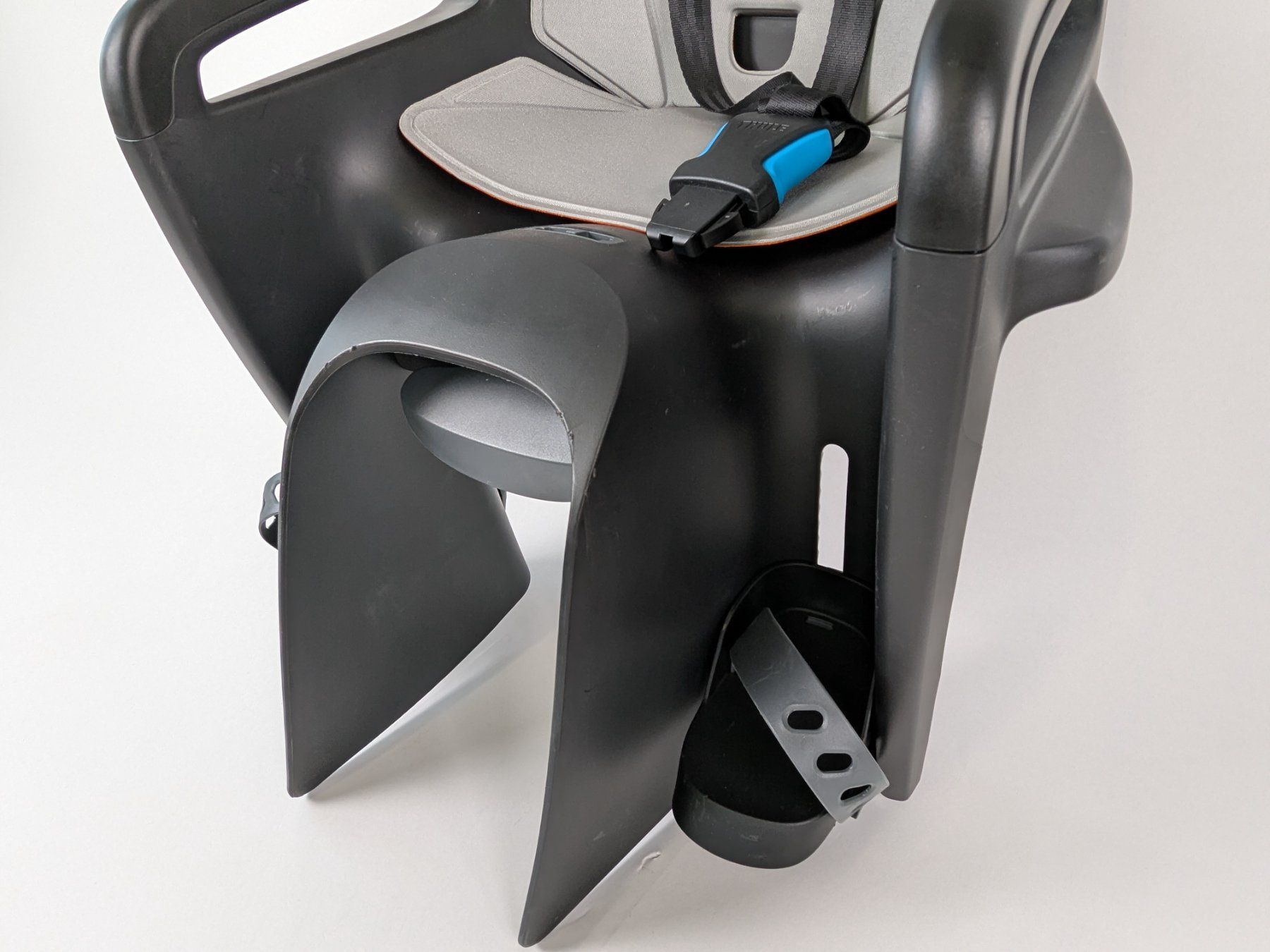 Seggiolini per auto: THULE Ride Along 2 Kinderfahrradsitz – Nuovo (secondo la descrizione) da Dintikon venduto da Restwert_Dintikon 2
