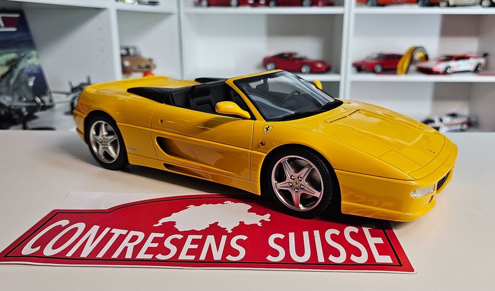 Miniature Ferrari 355 Spider – Topmarques, échelle 1/12, édition Limitée (250 Exemplaires), Argent
