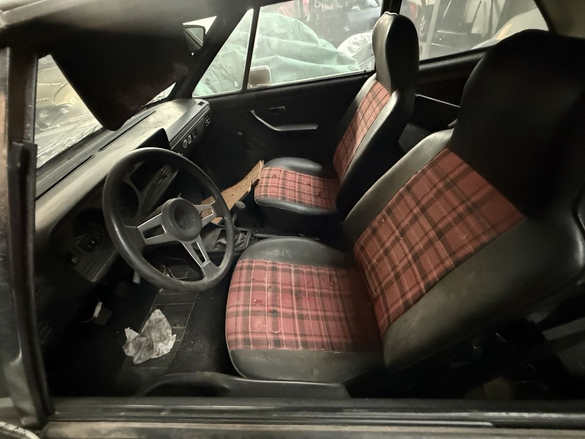 VW Autos: Vw Scirocco Restaurationsprojekt – Défectueux à Linden par Robin.36 6