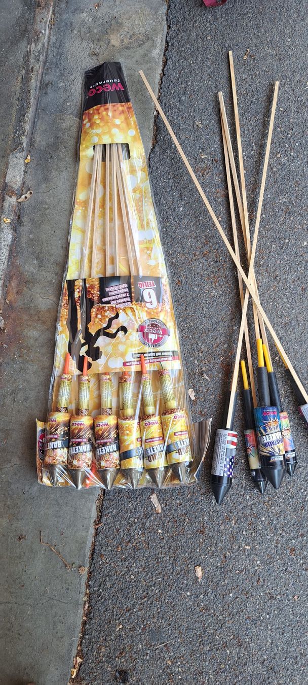 Feuerzeuge: Feuerwerk  – Neu (gemäss Beschreibung) aus Schaffhausen von vic_tbg2 1