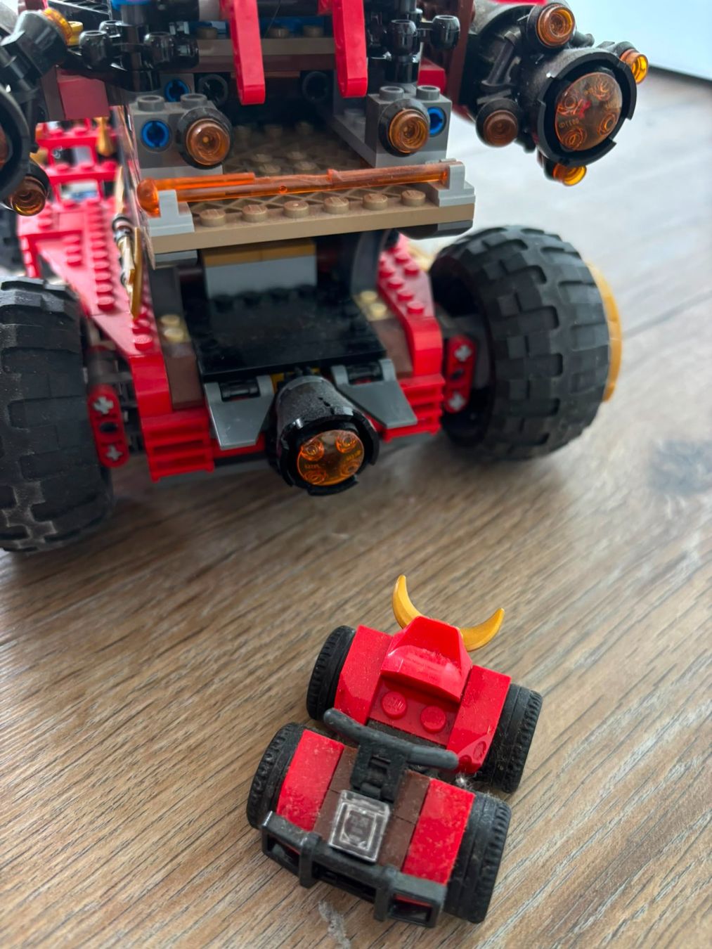 Lego Giocattoli: LEGO Ninjago 70677 : Le Q.G. des ninjas – Usato da Eschert venduto da elleajis 4