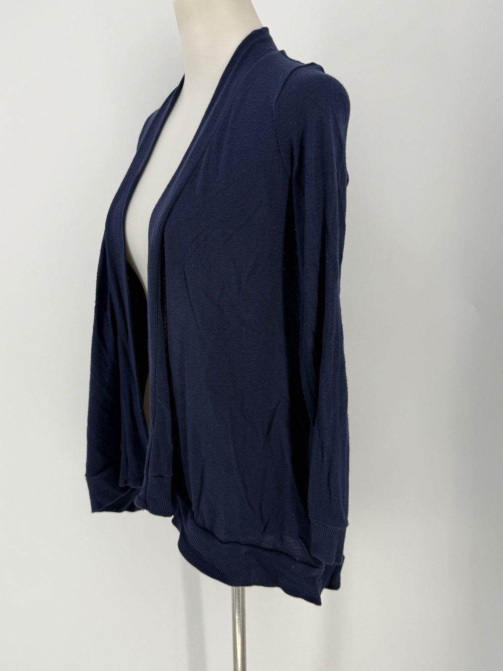 Intimissimi Maglioni & Felpe: blaue Strickjacke Gr. S von intimissimi – Usato da Auenstein venduto da moin. 1
