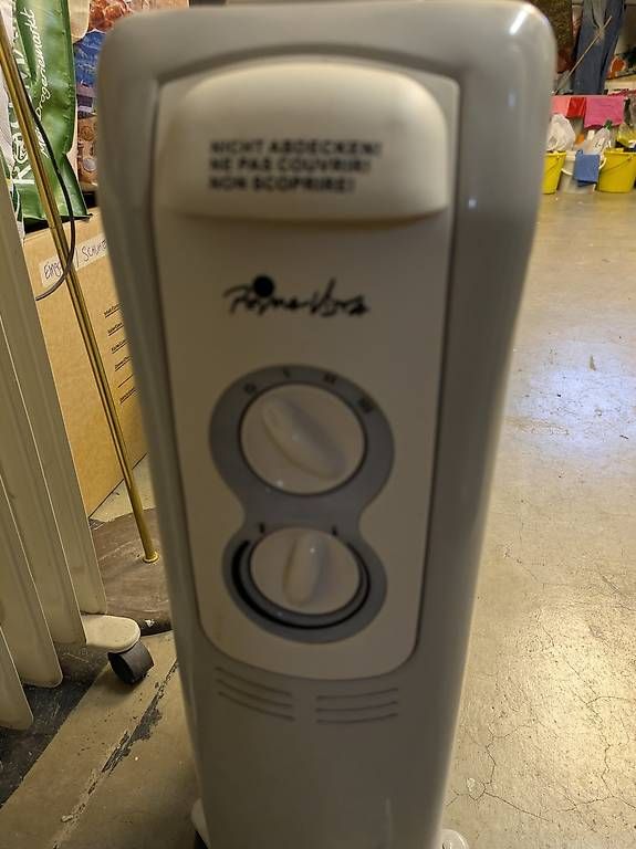 Radiatori: Elektroheizung – Usato da Schönenbuch venduto da Mibuba 1