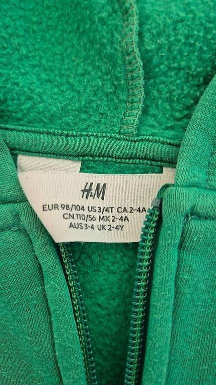 Giacche & Cappotti: Trainerjacke Gr.98/104 – Usato da Unterentfelden venduto da jkl_59w2 1
