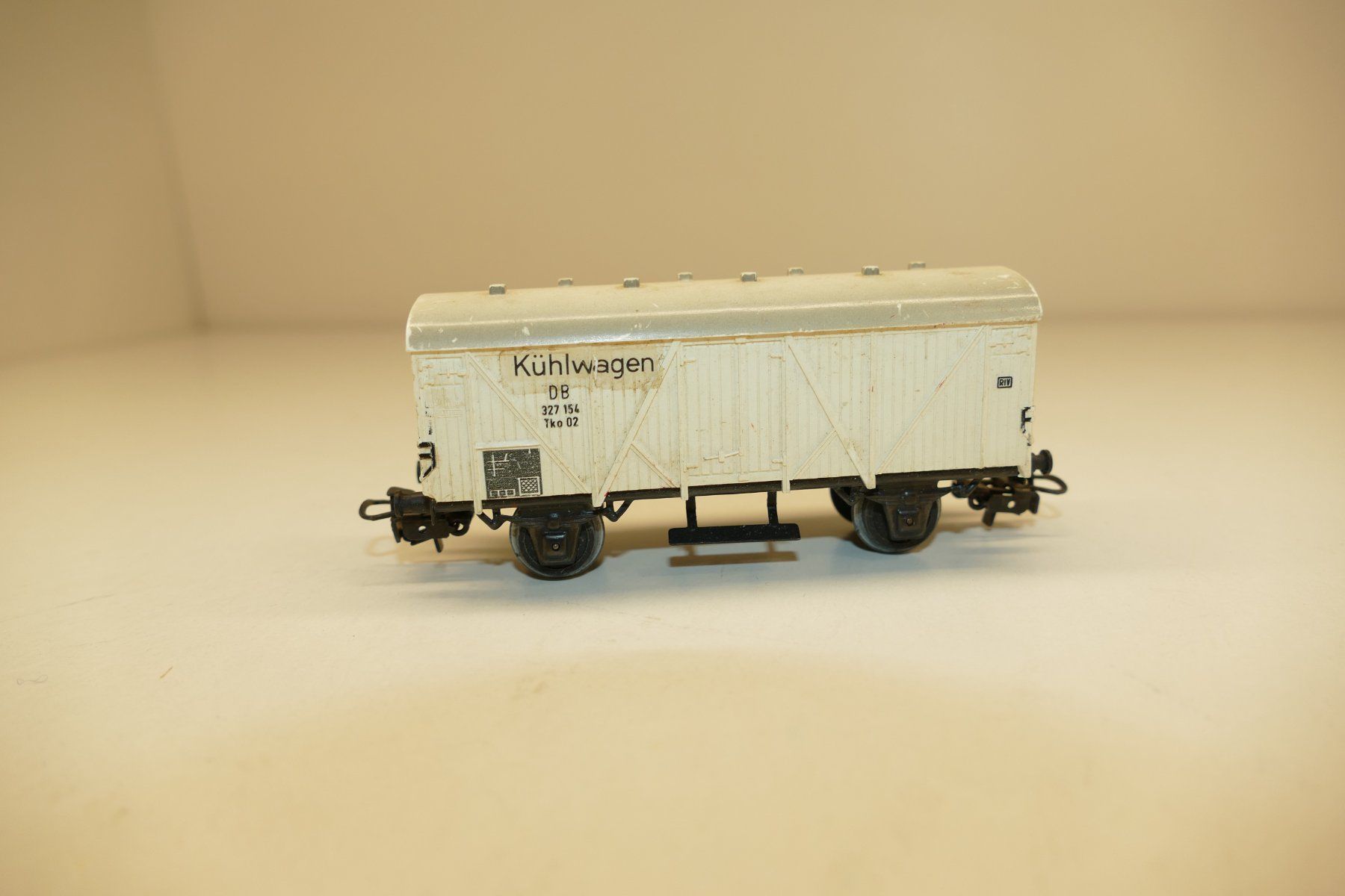 Märklin Modelleisenbahnen: Märklin H0: DB Kühlwagen – Gebraucht aus Niederhasli von rail-duerst 1