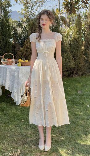 Kleider: Lacemade Little White Rabbit Dress – Neu (gemäss Beschreibung) aus Oensingen von ped_wb6r 3