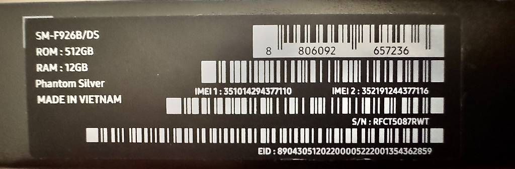 Samsung Telefoni cellulari / Smartphones: Samsung Z Fold 3 – Usato da Adligenswil venduto da seanbousfield 3