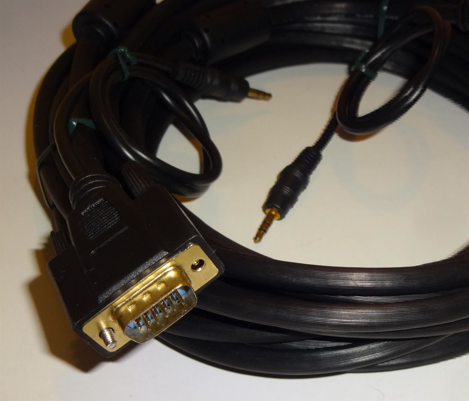 Kabel: Roline VGA-Kabel 11.04.5160AR -1 Stück- – Gebraucht aus St. Gallen von WWL 2