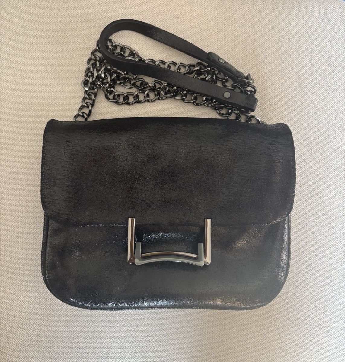 Autres vêtements & accessoires: Bellissima tracolla nera Clarks – D'occasion à Chiasso par myt_k8rf