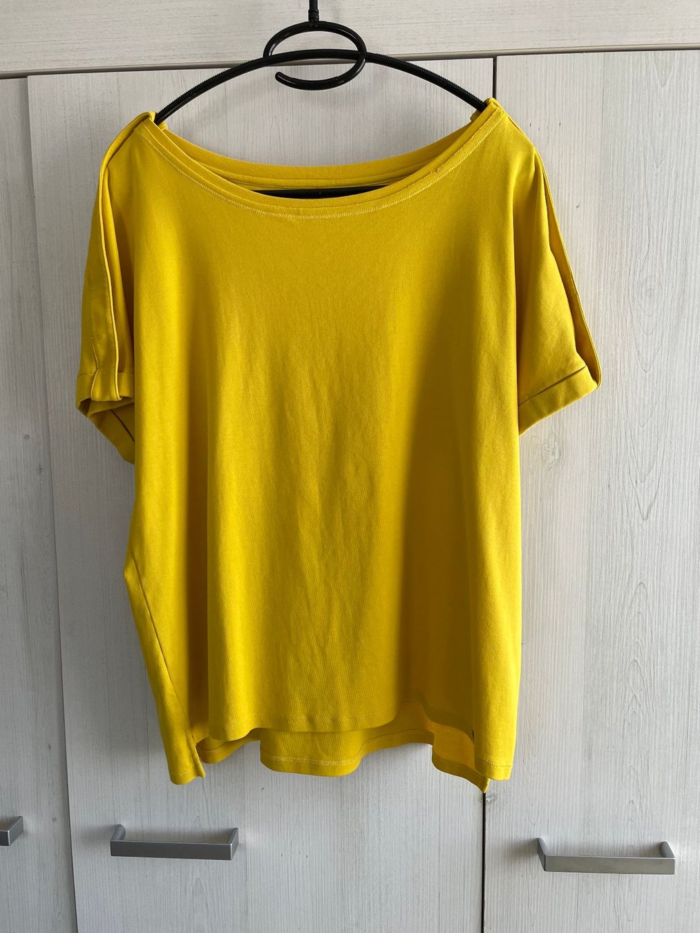 Marc Cain T-shirt: Marc Cain 95% Baumwolle T-Shirt  - Gr. N5 – Usato da Kaltbrunn venduto da 123superman