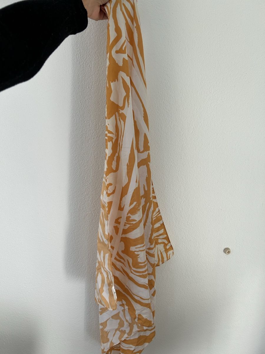 Foulards, Tücher & Schals: Foulard mit Muster – Gebraucht aus Zürich von ori_9dcy