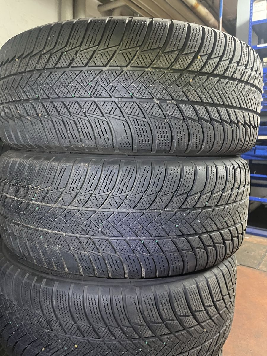 Pneumatici & Ruote complete: 4 Bridgestone Winter-Reifen – Nuovo (secondo la descrizione) da Arth venduto da jon_wm2v