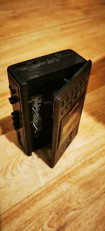 Lecteur media portable: walkman vintage – D'occasion à Lamone par osc_rr7v 3