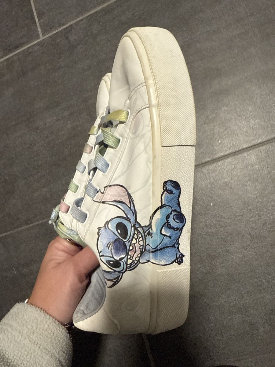 Zalando Scarpe da donna: Sneakers Stitch – Nuovo (secondo la descrizione) da Neukirch-Egnach venduto da Carmen1998 1