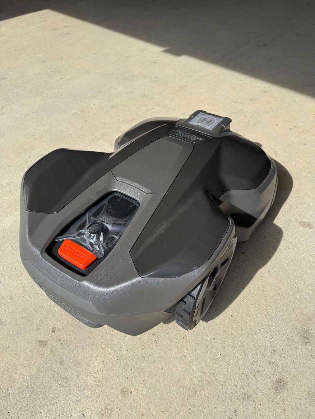 Husqvarna Tagliaerba: Husqvarna AutoMover Nera 320 – Nuovo (secondo la descrizione) da Baltschieder venduto da flo_5kgh 1