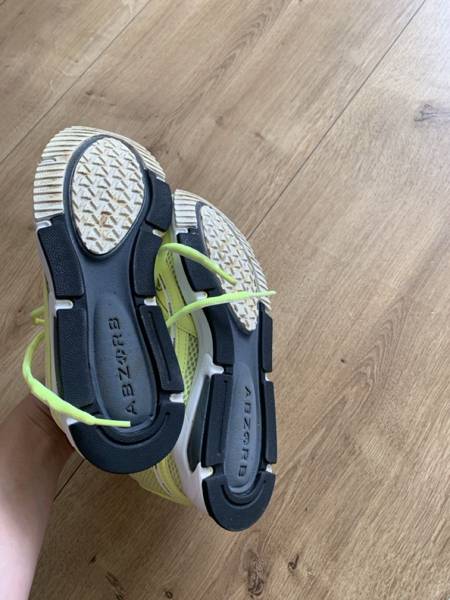 Scarpe da donna: Schuhe New Balance  – Usato da Zell LU venduto da Cipollone7 4