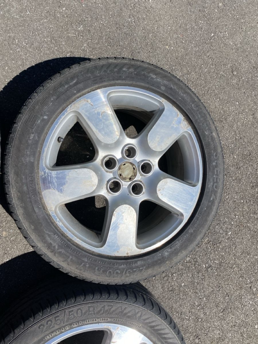 Pneumatici & Ruote complete: Kompletträder Octavia – Usato da Altdorf UR venduto da speedrs9 5