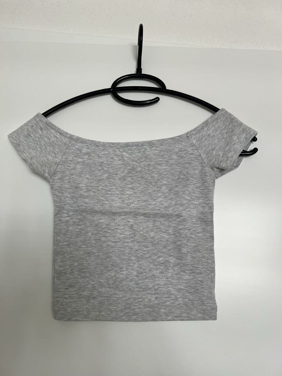 Pull&Bear Top: Graues schulterfreies Top – Usato da Dietikon venduto da Mischi2167 1