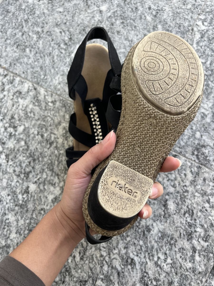 Rieker Chaussures femmes: RIEKER summer Hells mit Steinchen – D'occasion à Zürich par alyaneee 3