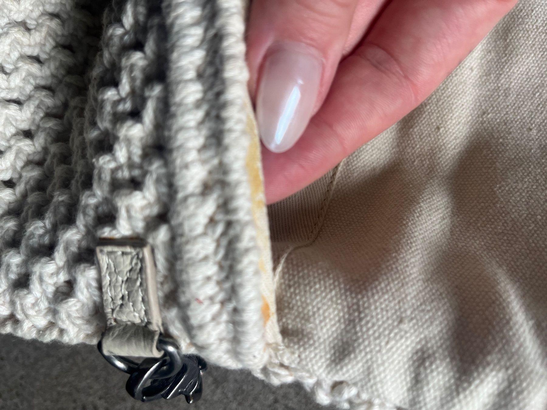 Zadig & Voltaire Taschen: Zadig Voltaire Tasche – Gebraucht aus Sevelen von sar_hmx8 7