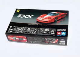 Ferrari FXX mit Fotoätzteilen 1:24 von Tamiya