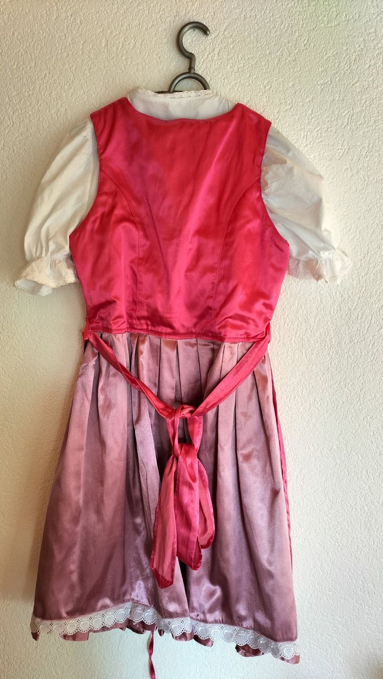 Kostüme: Dirndl Gr. 46 – Gebraucht aus St. Silvester von Line1302 2