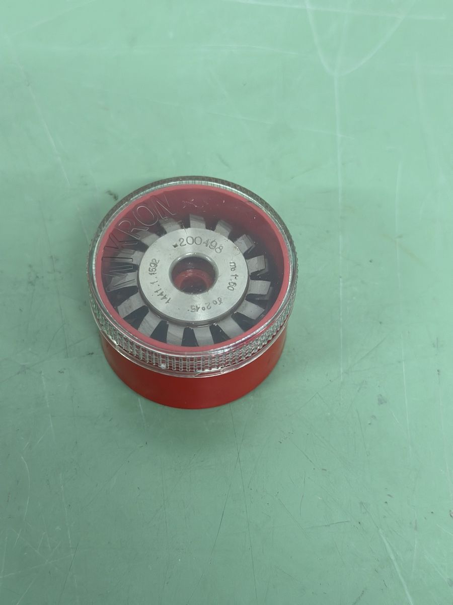 Tutti gli attrezzi: Mikron Gear Cutter Module 1441.1.1592 – Nuovo e nell'imballaggio originale da Aarberg venduto da SNMachines 2