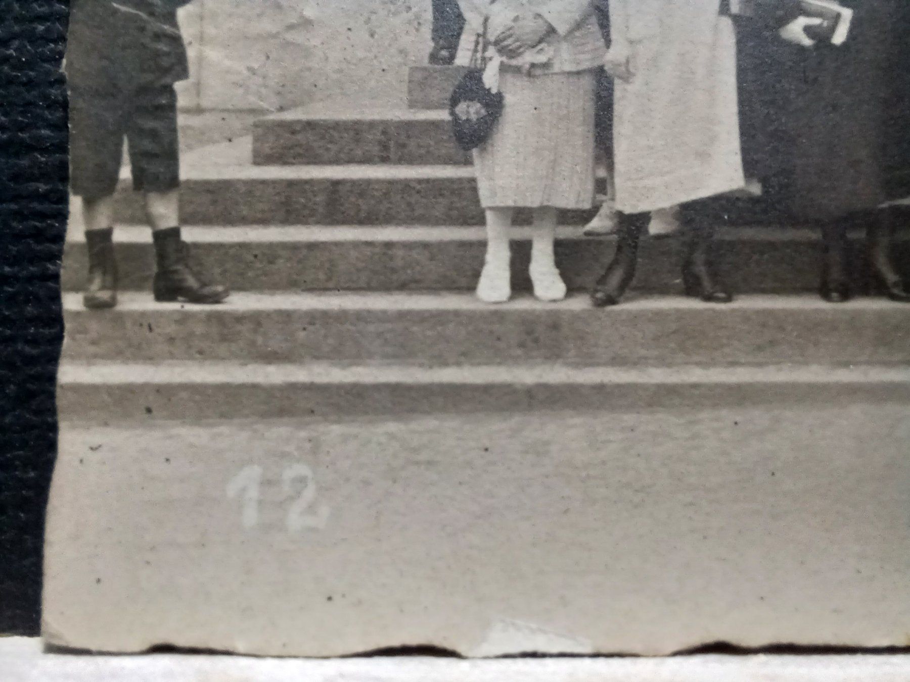 Cartoline postali: Wer ?, Gruppenbild vor dem Berner Stadttheater – Usato da Aarau Rohr venduto da mgvw 1