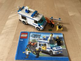Lego 7286 Prisoner Transporter