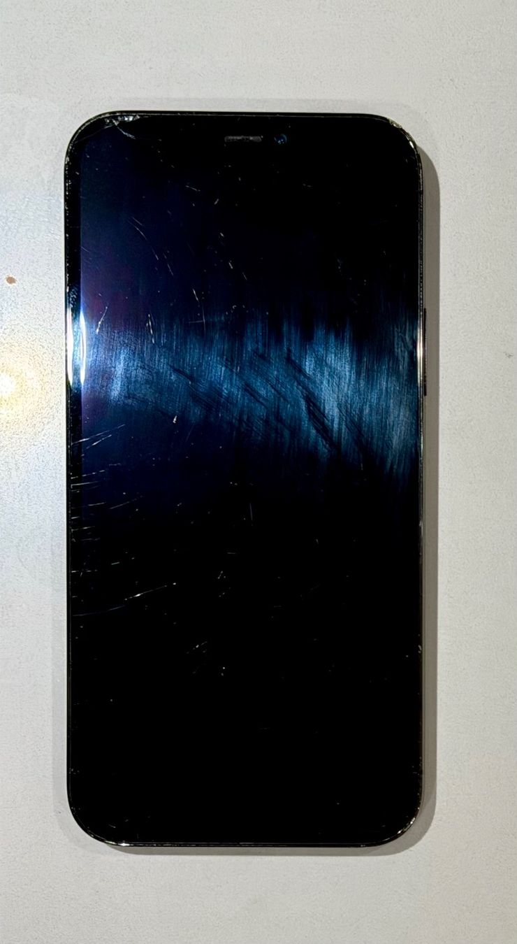 Apple Handys / Smartphones: Apple iPhone 12 Pro Handy gebraucht – Gebraucht aus Gähwil von Roadbear 3