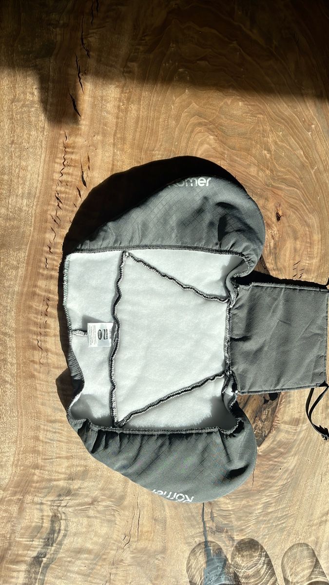 Britax Römer Seggiolini per auto: Britax Römer Original Autositz Grau Top! – Usato da Otelfingen venduto da Leaping