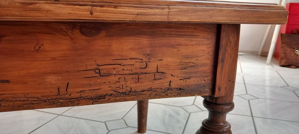 Tische: Holz-Couchtisch mit Glas, vintage Stil – Gebraucht aus Buttikon SZ von MH1976 7
