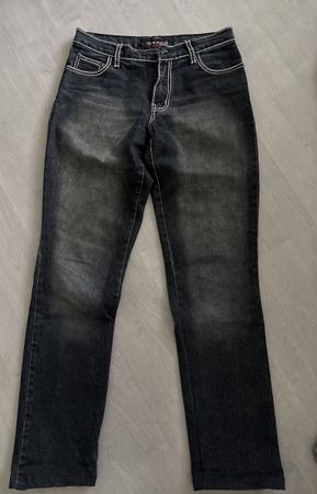 Schwarze Jeans