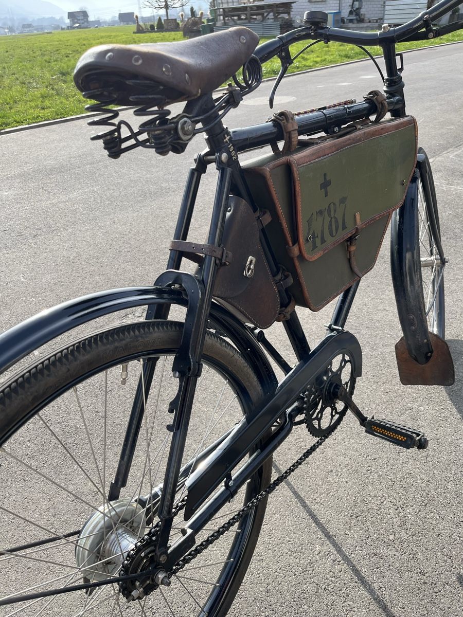 Schweizer Armee Biciclette: Schweizer Militärvelo Ordonanzrad – Usato da Ibach venduto da murmeli1899 2