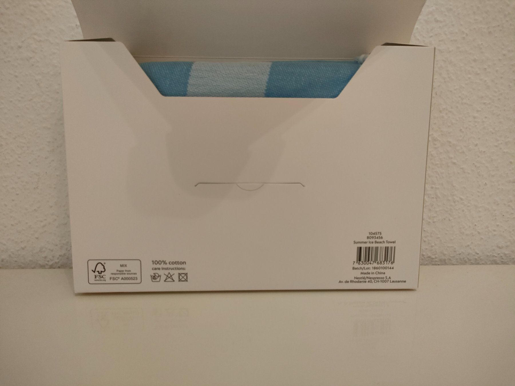 Serviettes de bain: Wunderschönes Nespresso Tuch neu – Neuf avec emballage d'origine à Dietikon par MJ_Sporting 4
