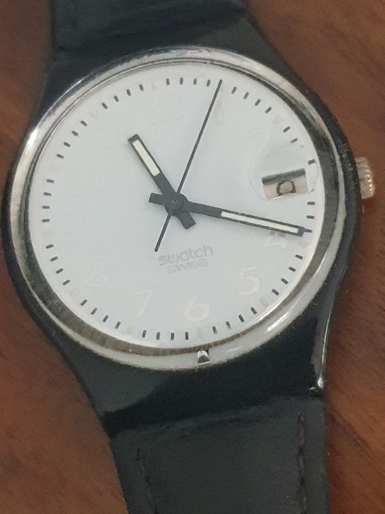 Swatch uhr mit Neu Batterie Swiss Made 8
