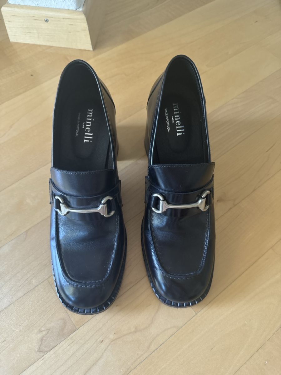 Damenschuhe: Minelli Schuhe mit Absatz grösse 40 – Gebraucht aus Schlieren von noela 2