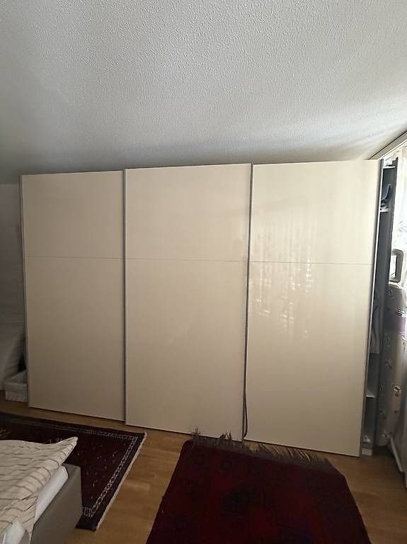 Armadi: Kleiderschrank  – Usato da Frauenfeld venduto da fad_6s82
