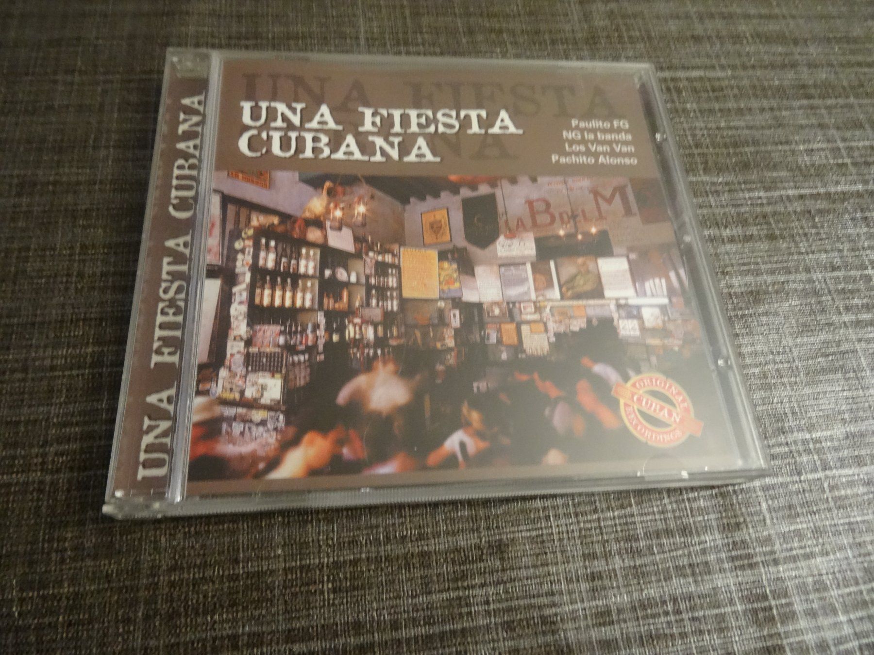 CD: Una Fiesta Cubana CD – Usato da Olten venduto da Disc-Ausverkauf