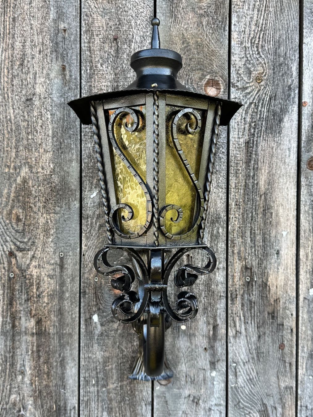 Lanterne: Aussenlampe, Wandlampe – Usato da Sachseln venduto da BONATI01 2