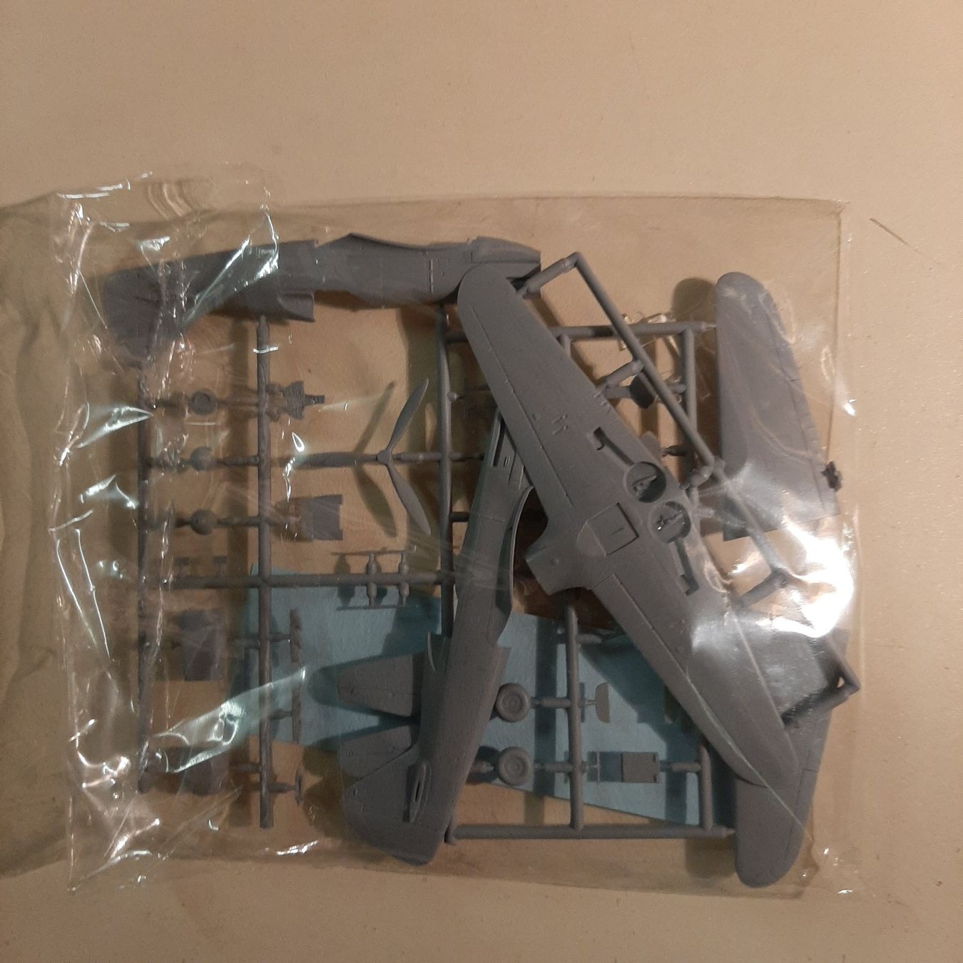 Kit di modellismo & Modellini statici: 3390 ... Dewoitine D. 520 ... RS 92097 – Nuovo (secondo la descrizione) da Bonstetten venduto da Benibanny59 4