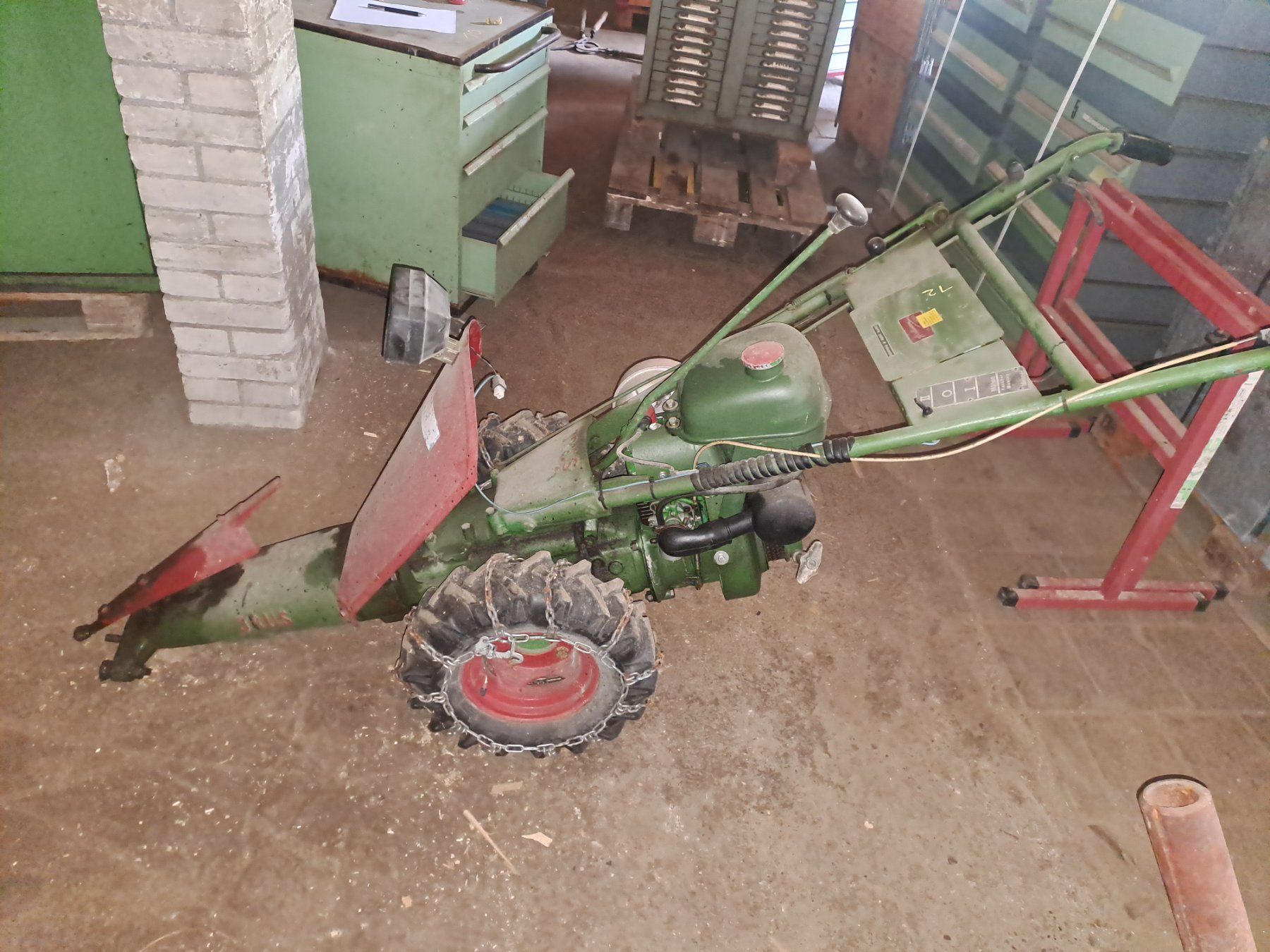Toutes les machines: Irus Motormäher Einachser – Défectueux à Turbenthal par speedtech 2