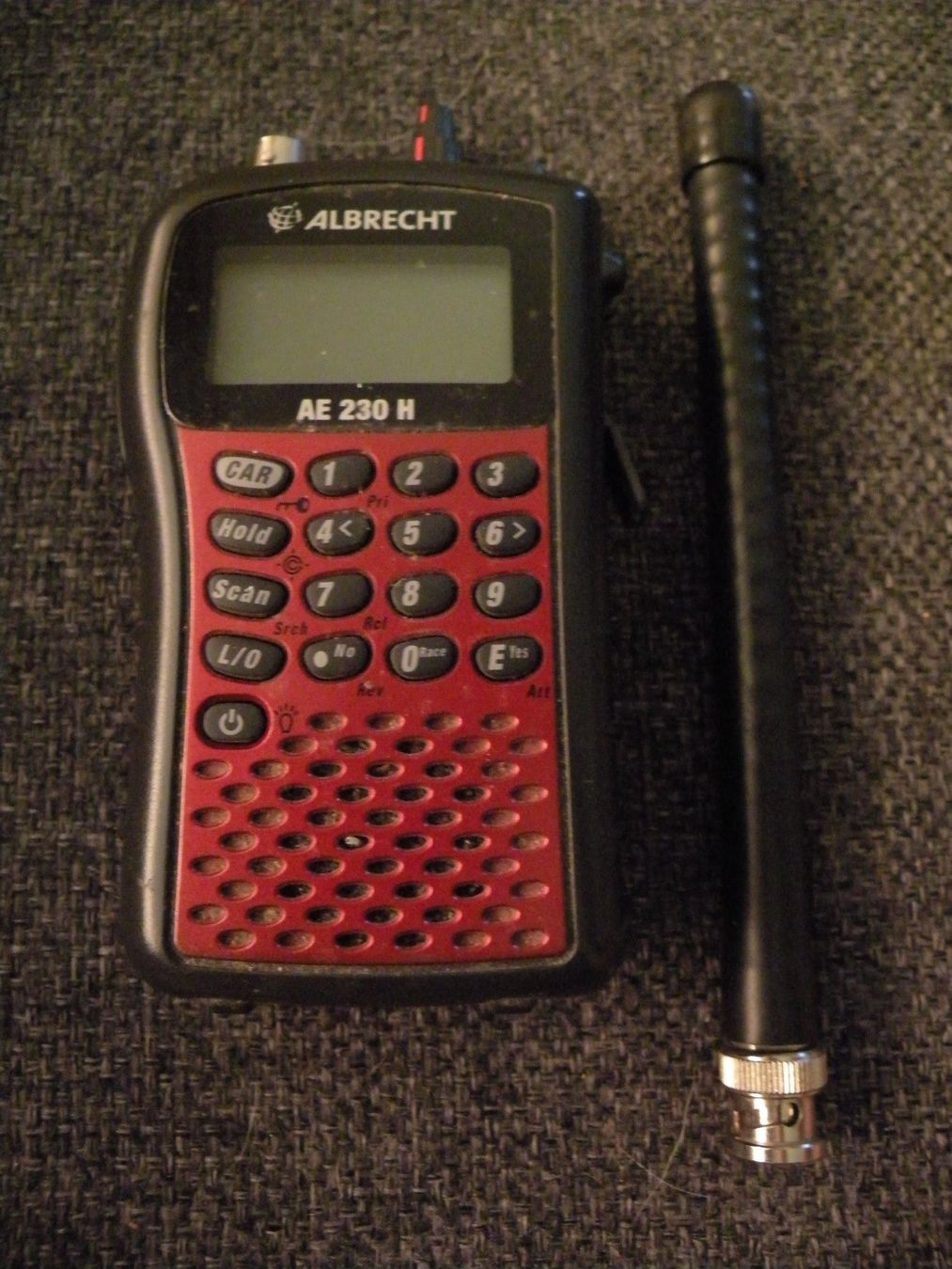 Radiocomunicazione: Scanner Albrecht AE 230 H – Usato da Steffisburg venduto da loki36