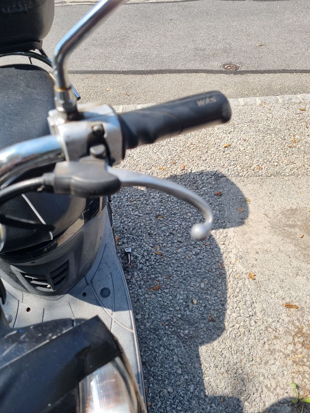 Sym Scooters: scooter SYM mio 100 abîmé  – Defekt aus Neuchâtel von Sigirahel 6