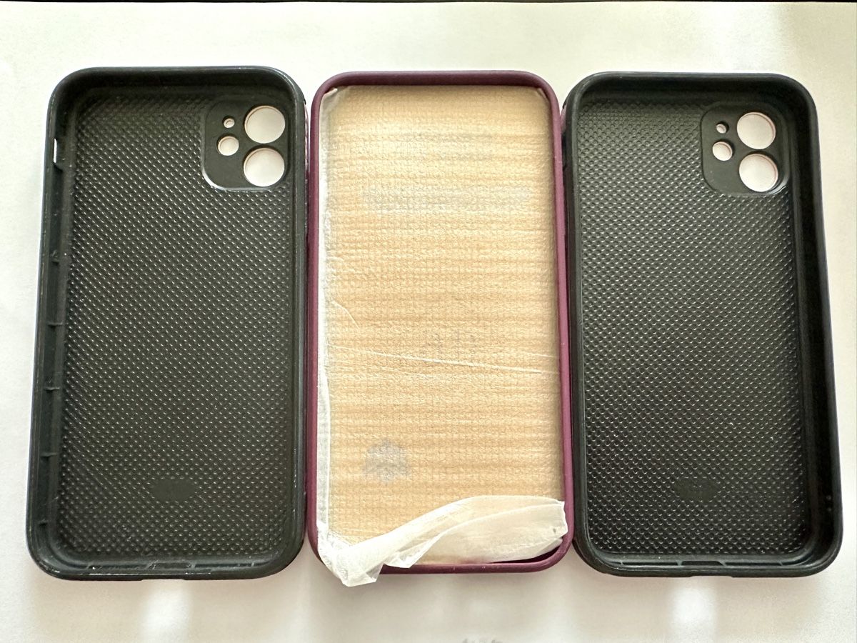 Apple Cover & Protezioni schermo: Lotso Bear iPhone 11 Case Bundle, Set of 3 – Nuovo (secondo la descrizione) da Gattikon venduto da Sarahs_Schatzkammer 1
