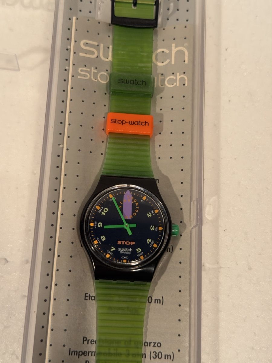 Swatch Uhren: Swatch STOP Watch green band, black case – Gebraucht aus Lausanne von artnouveau05
