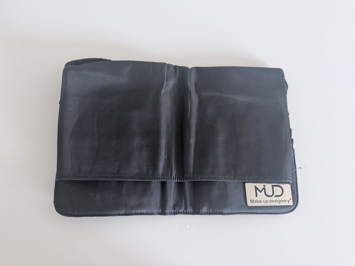 Maquillage: Pinsel Etui – D'occasion à Burgdorf par Melibon