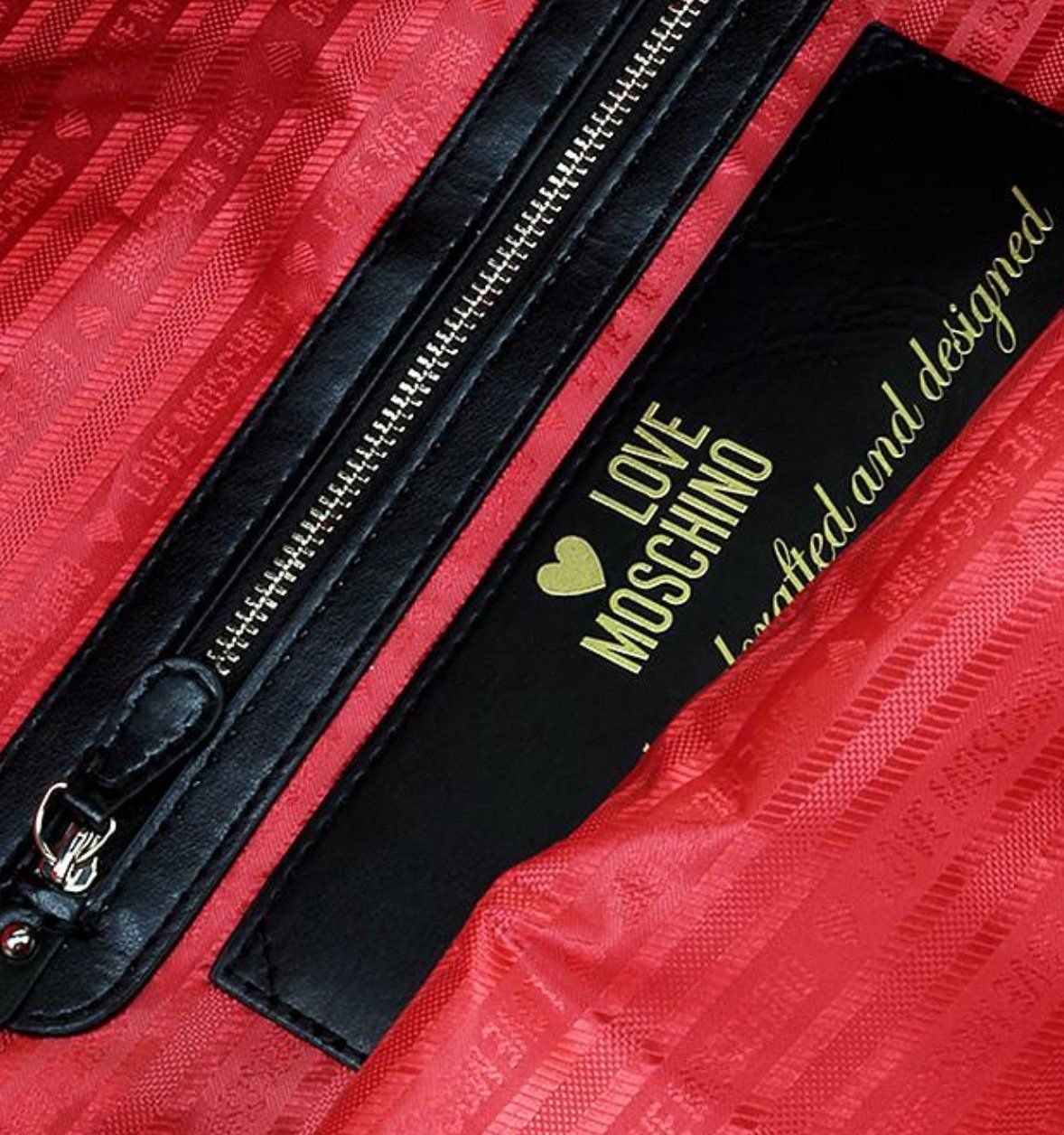 Moschino Zaini: Love Moschino Rucksack – Usato da Zürich venduto da ann_sk22 2
